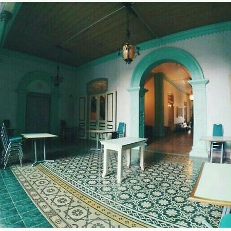Surakarta  Hotel Trio מראה חיצוני תמונה
